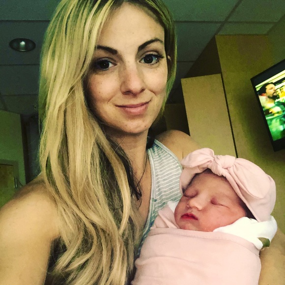 Meet your Posher, Lindsay - Picture 1 of 1